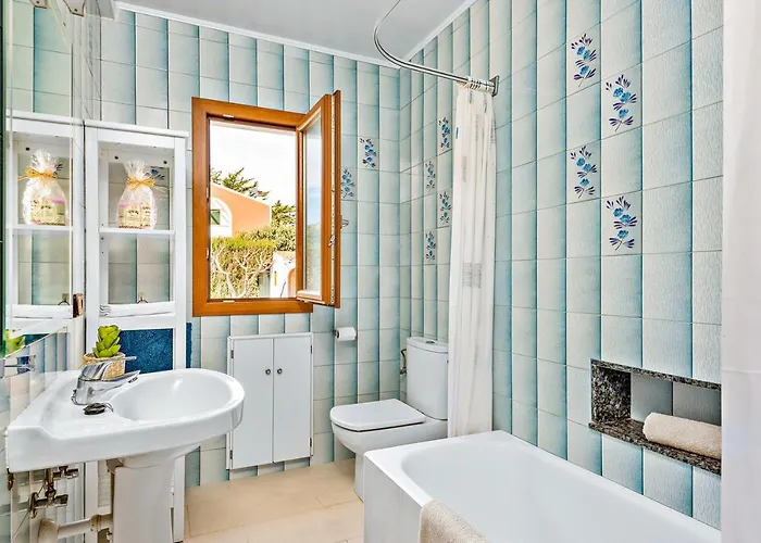 Villa Tolo 3 Bedroom Villa, Cala'n Blanes