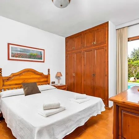 Tolo 3 Bedroom Villa, Cala'n Blanes Villa Cala'N Blanes (Menorca)